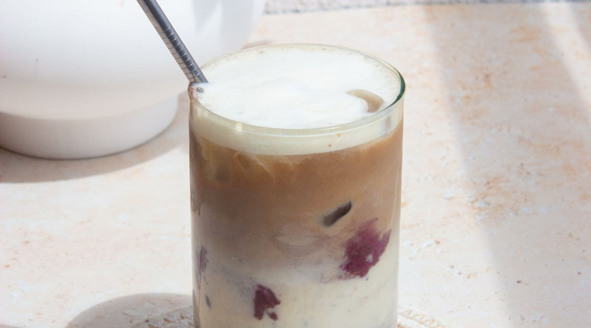 Café latte à l'acai
